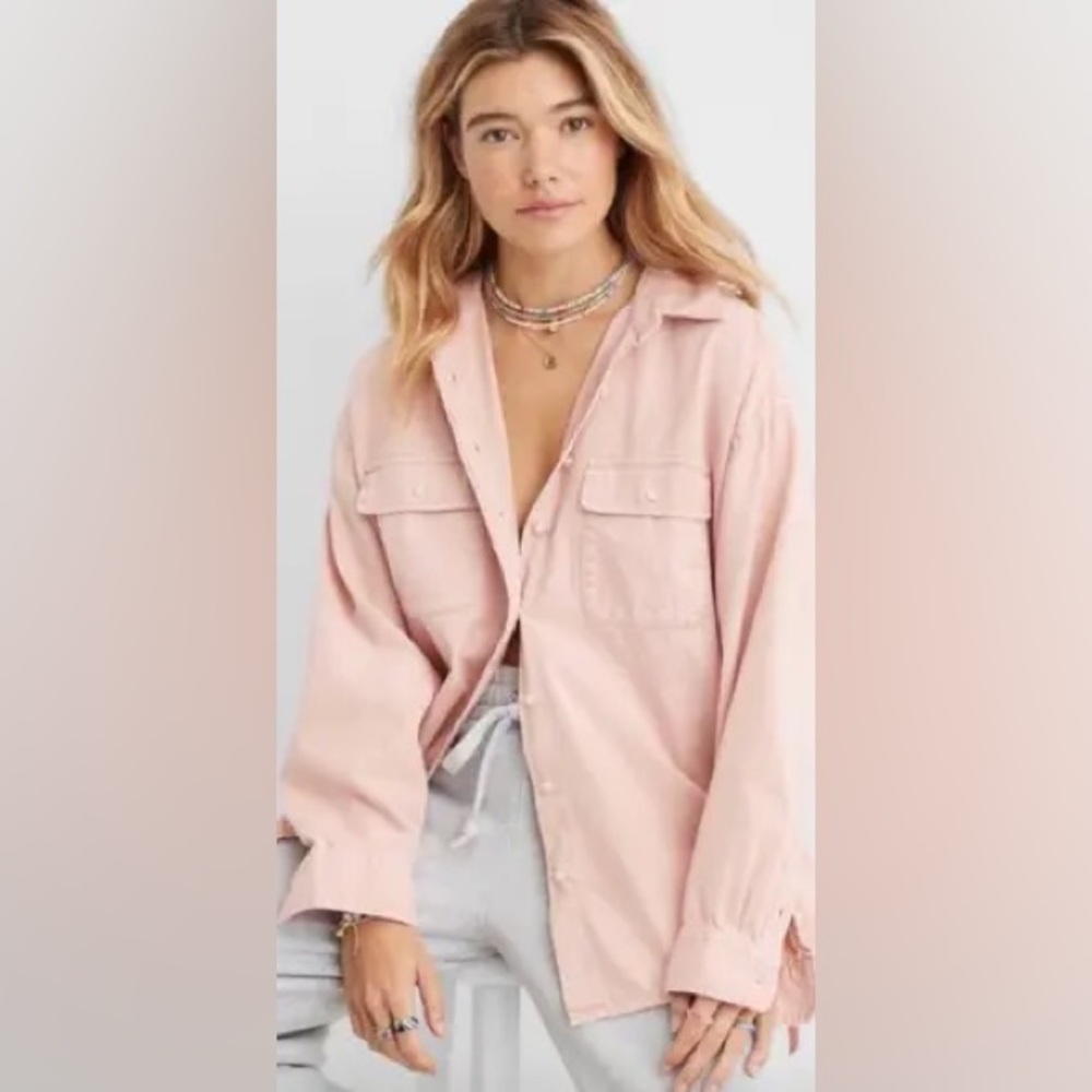 AERIE Light Pink Button Up Long Sleeve Shacket Size XL